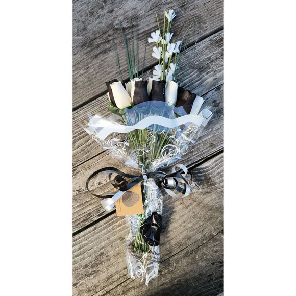 2 Dozen Black and White Wooden Rose Flower Bouquet. The Original Wooden Rose - Picture 7 of 8